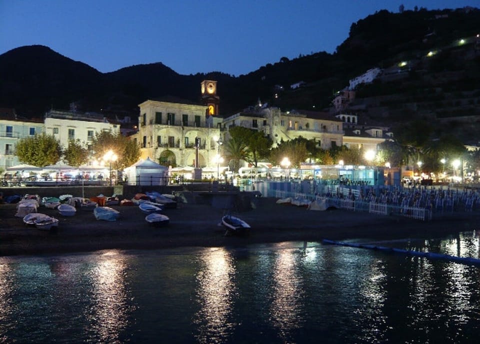 Minori by night