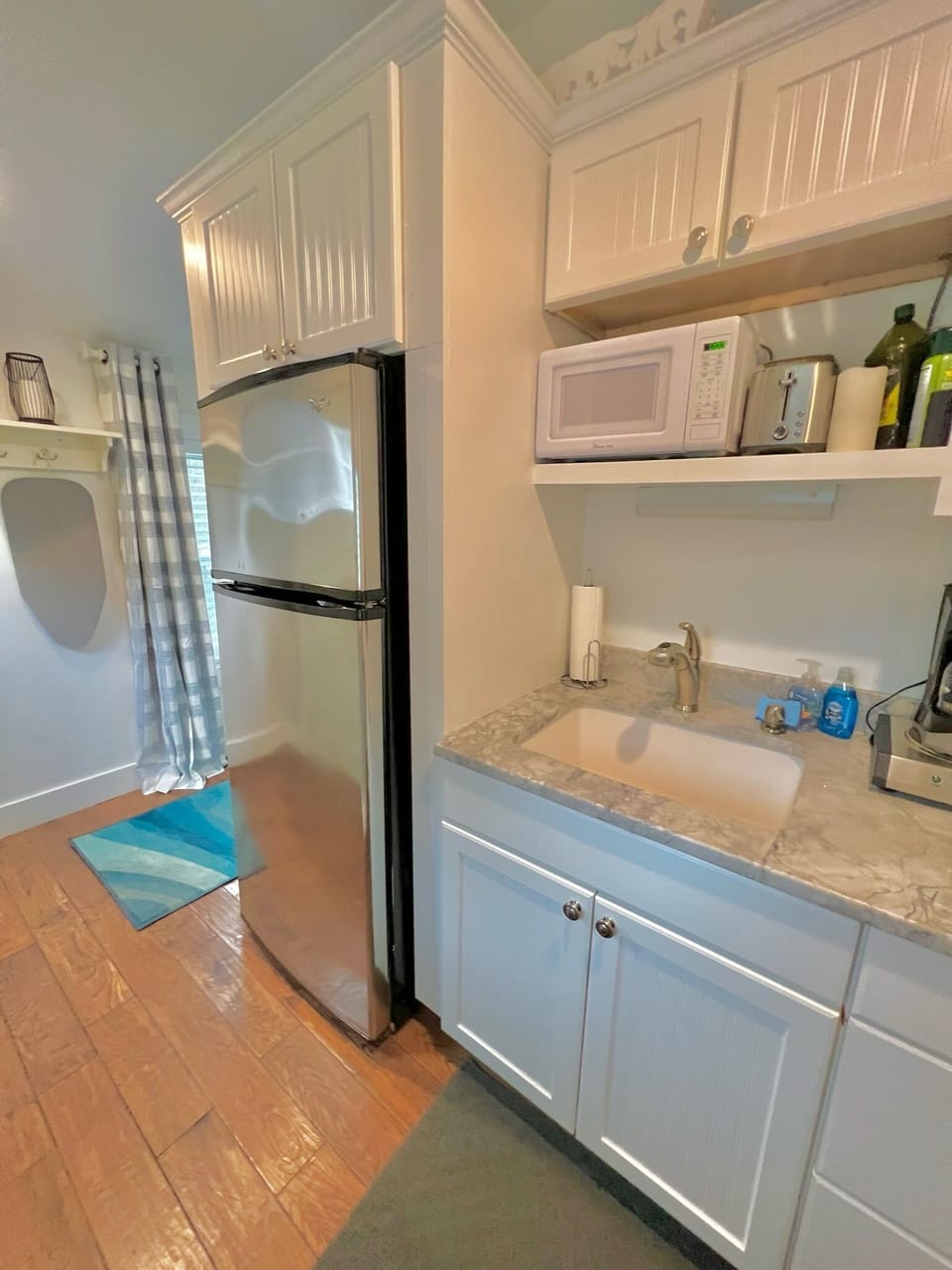 Scallop Shell Kitchenette