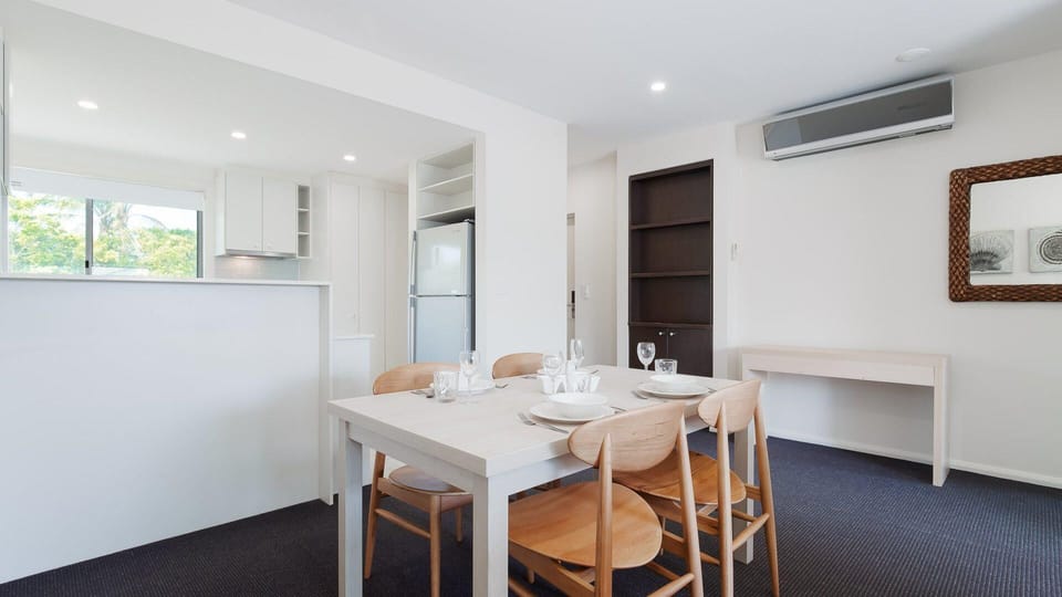Dining Room Side A