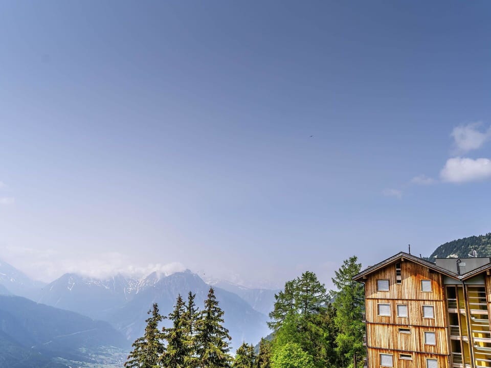 Sky, Cloud, Mountain, Building, Window, Plant, Natural Landscape, Highland, House, Larch