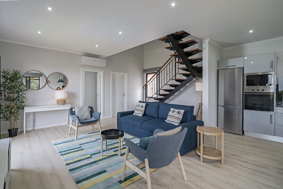 Livingroom and stairs