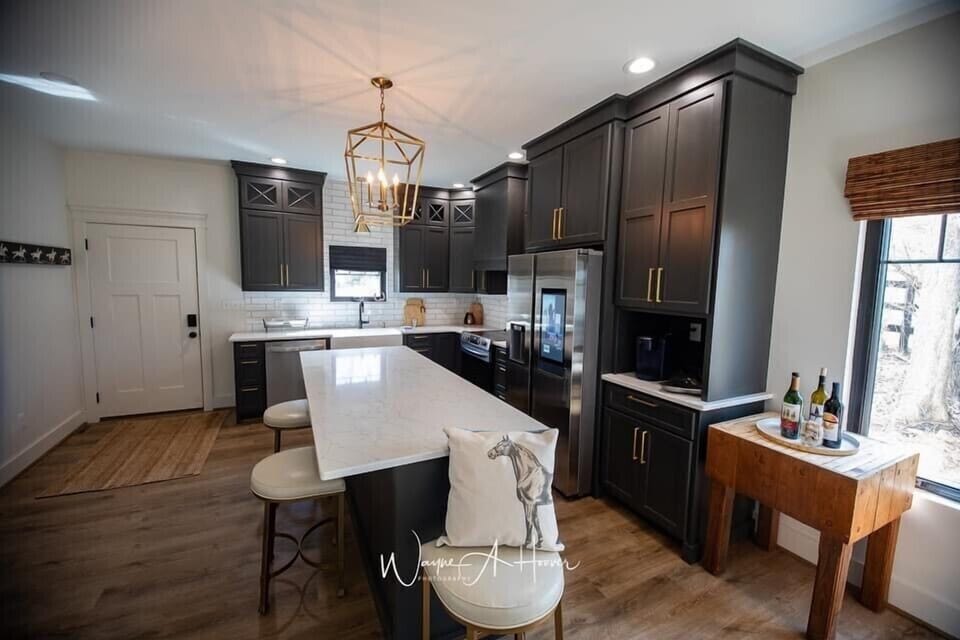 Gather around the kitchen and enjoy some family time. 