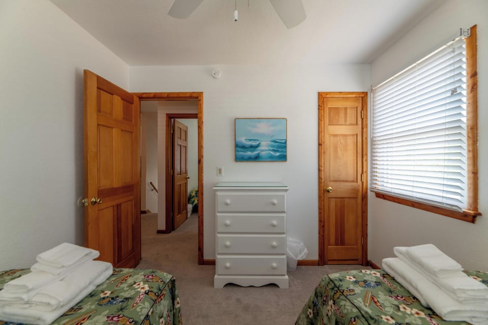 Mid Level Bedroom