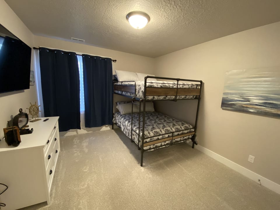 Bedroom 3 - Two Queen Bunk Beds