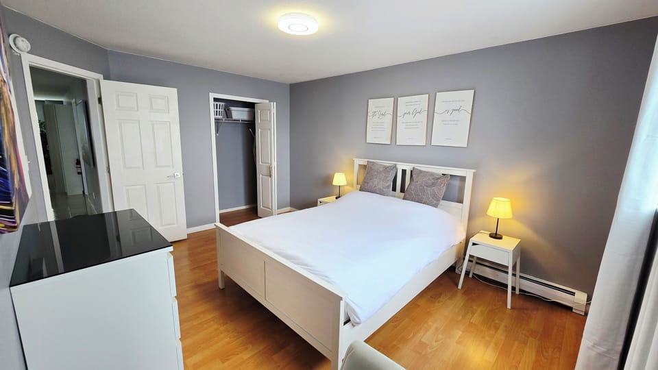 Bedroom #2 with Queen Bed.