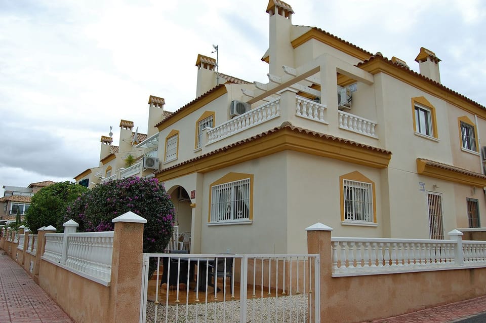 Outside of this Playa Flamenca Townhouse