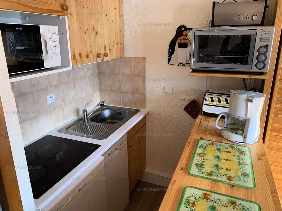Residence Soldanelles - Paradiski ski at the foot vallandry Apartment in Landry