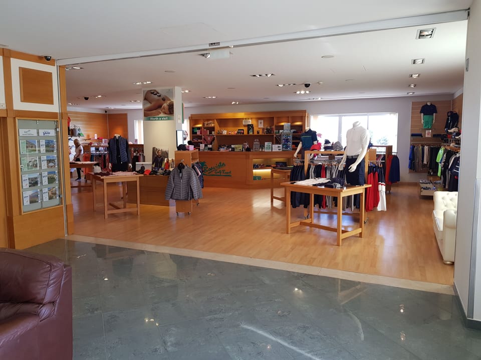 Club/pro shop