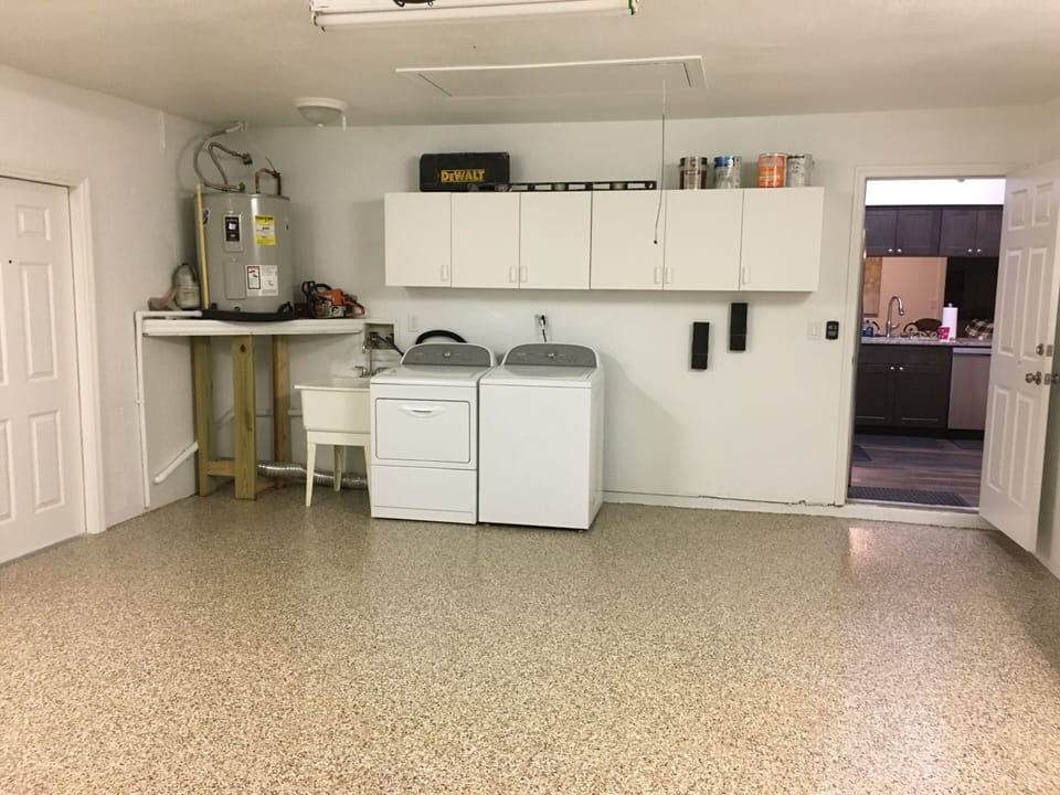 2 car garage with washer , dryer .