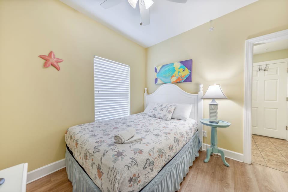4th bedroom with a queen size bed