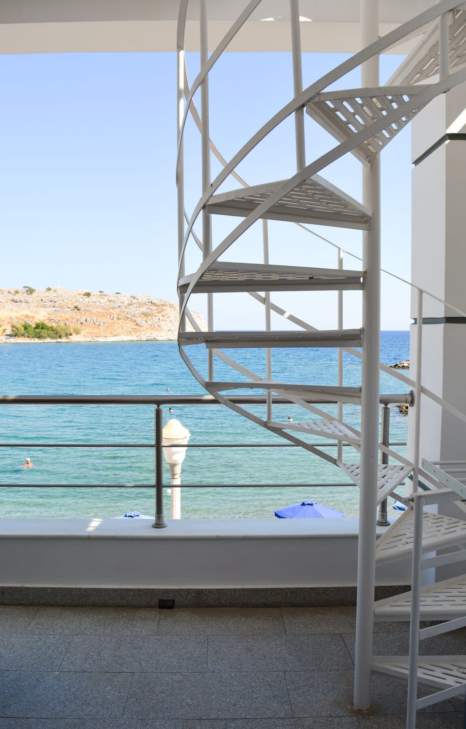 1st floor terrace...