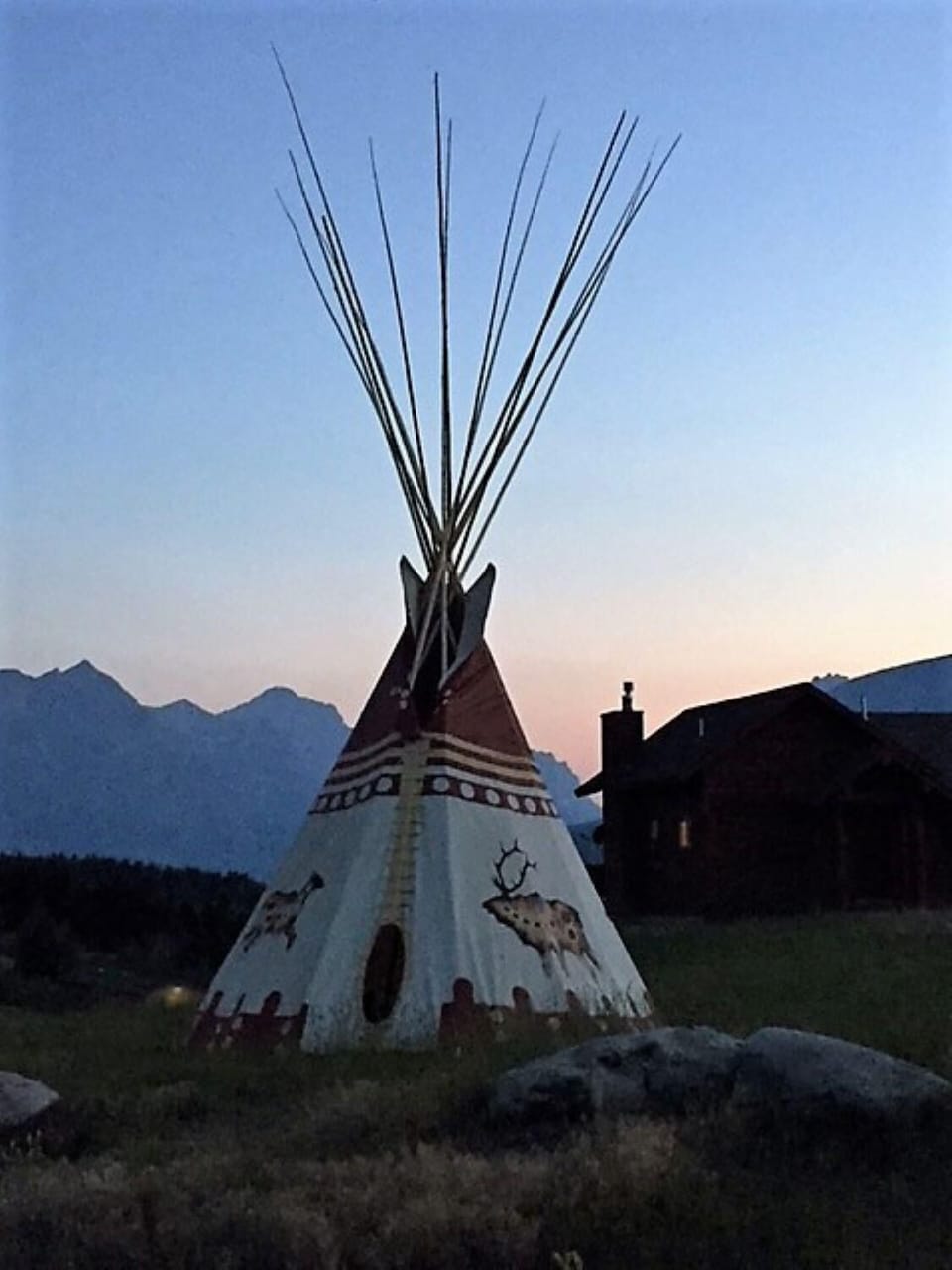 Our tipi houses a fire pit and if fire regulations allow, it's a great place to gather for s'mores.