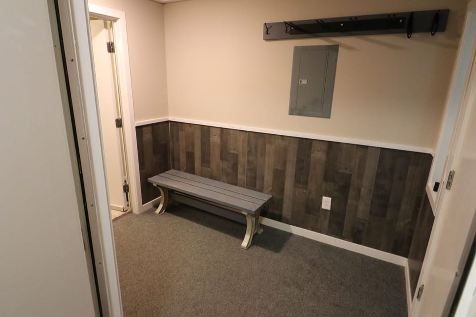 Entry way 