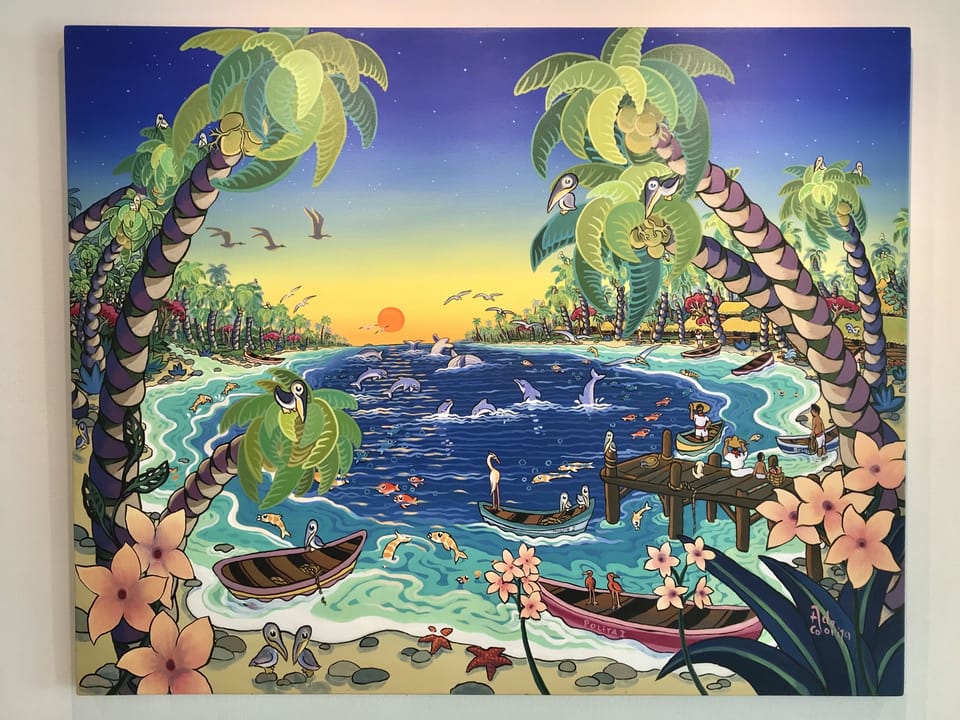La Palapa 501 features “La Bahia Feliz” (The Happy Bay) by artist Ada Colorina.
