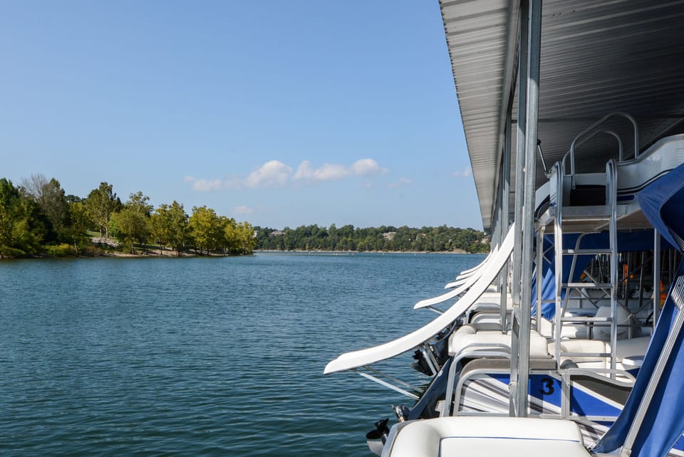 Pontoon Boat rental across the street.
Baxter Marina 