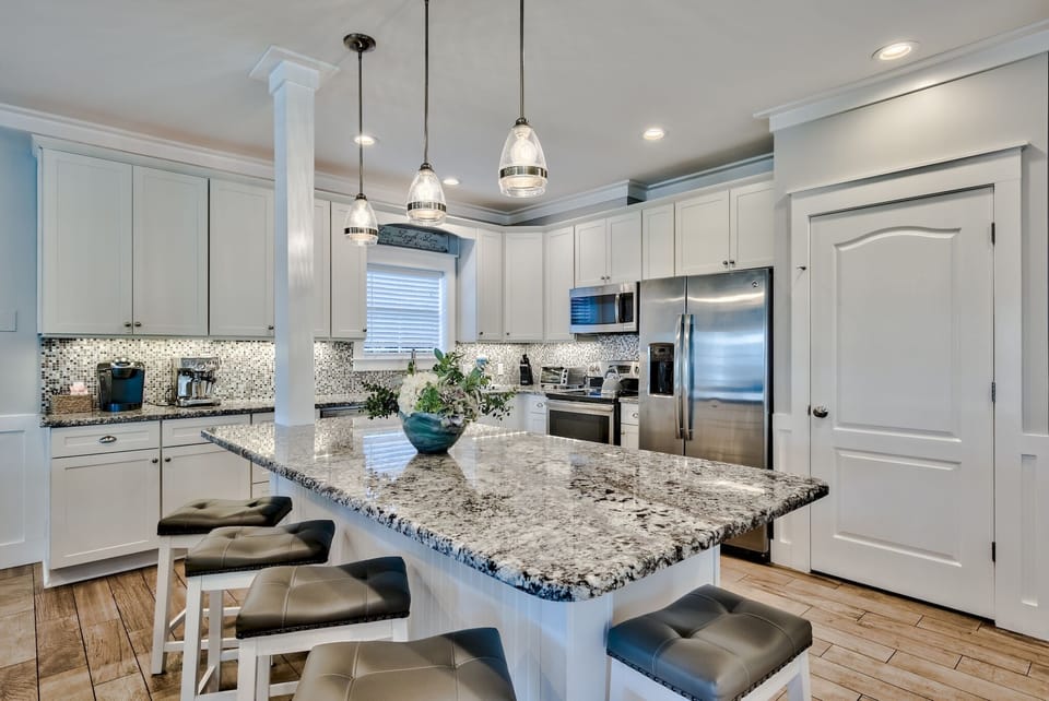 First Floor: Kitchen