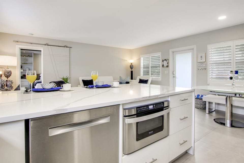 Your luxe condo is walkable to the beach and to Atlantic Avenue