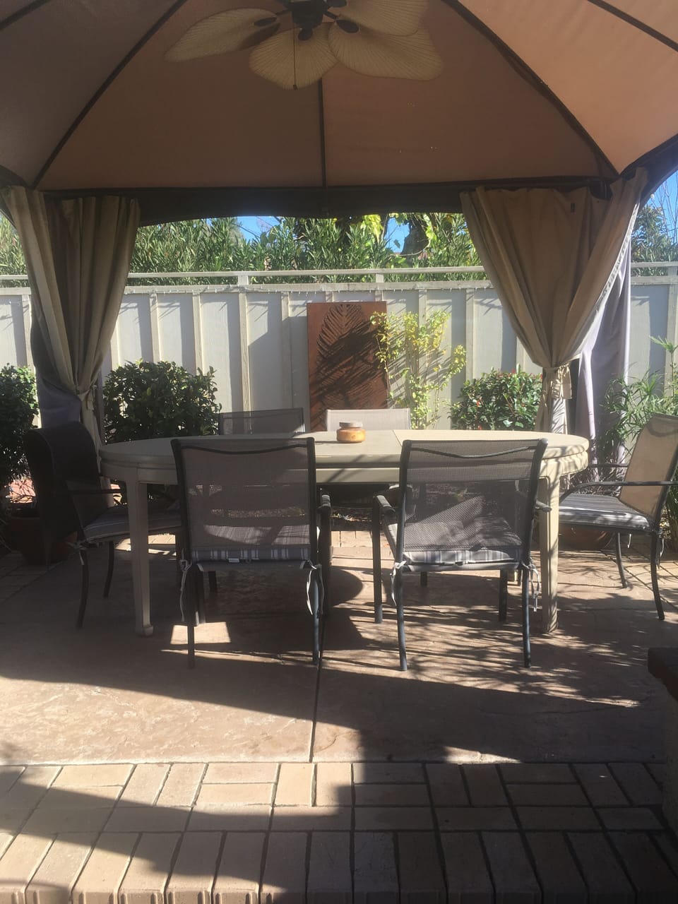 Outdoor dining