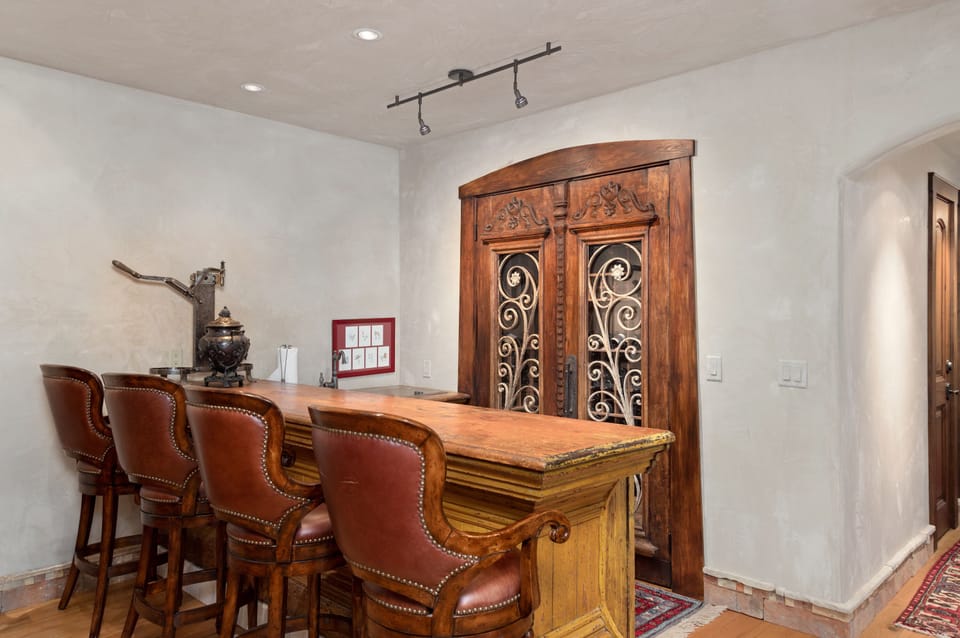 5.3-Hilltop-Hideaway-Mountain-Village-Vacation-Rental-Game-Room1