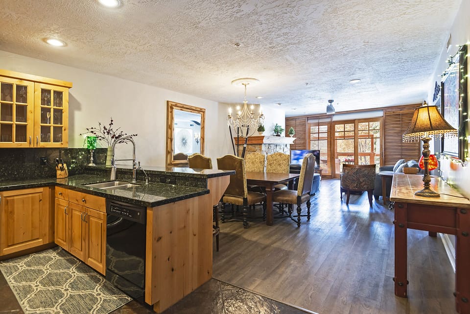 Interior view from foyer
