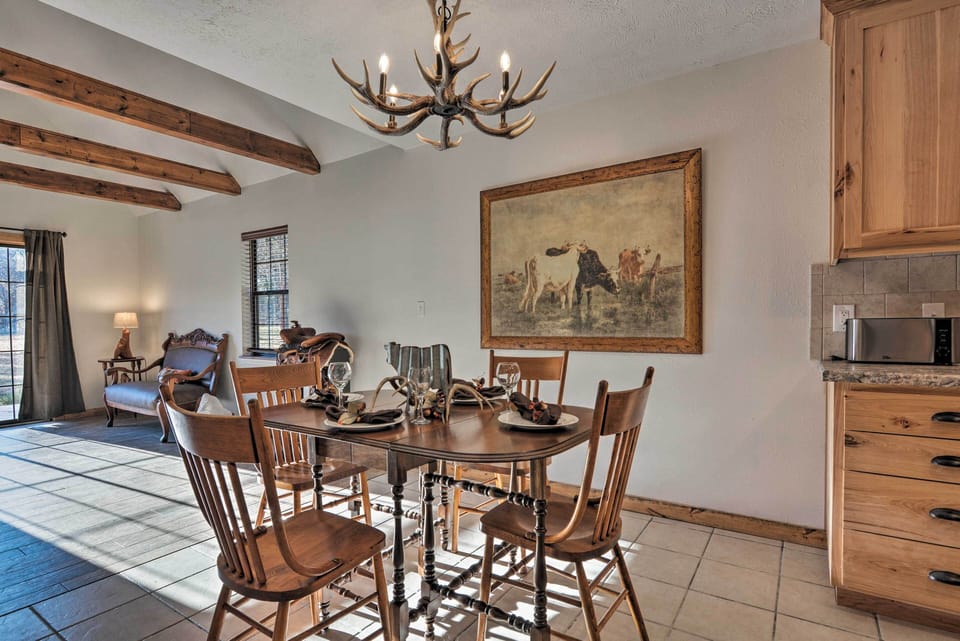 Dining Space | Dishware/Flatware