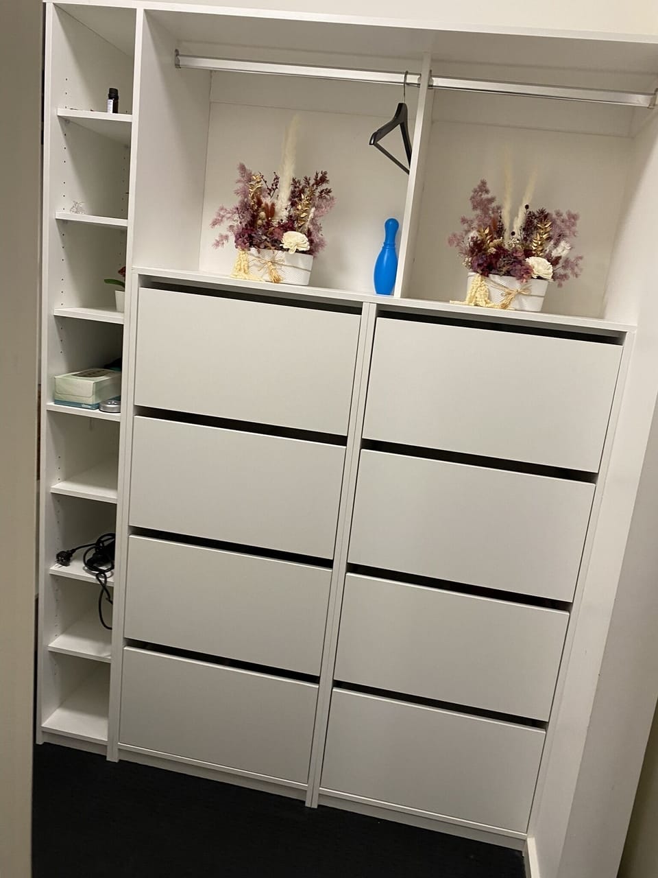Cabinet at ensuite 