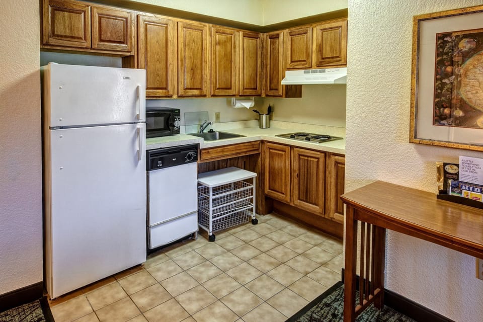 Make a tasty meal in your own kitchen!