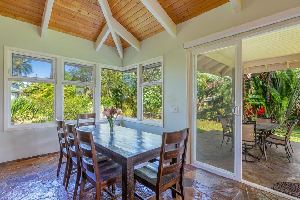Indoor and outdoor dining areas