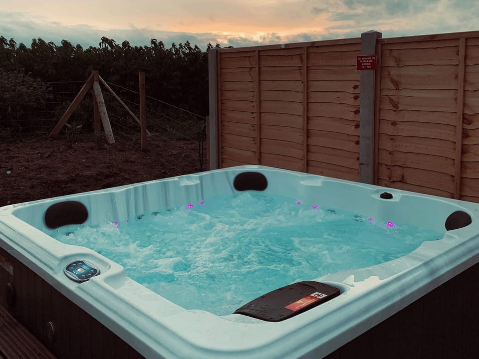 Hot tub | Ladysmith, Brandesburton, near Hornsea