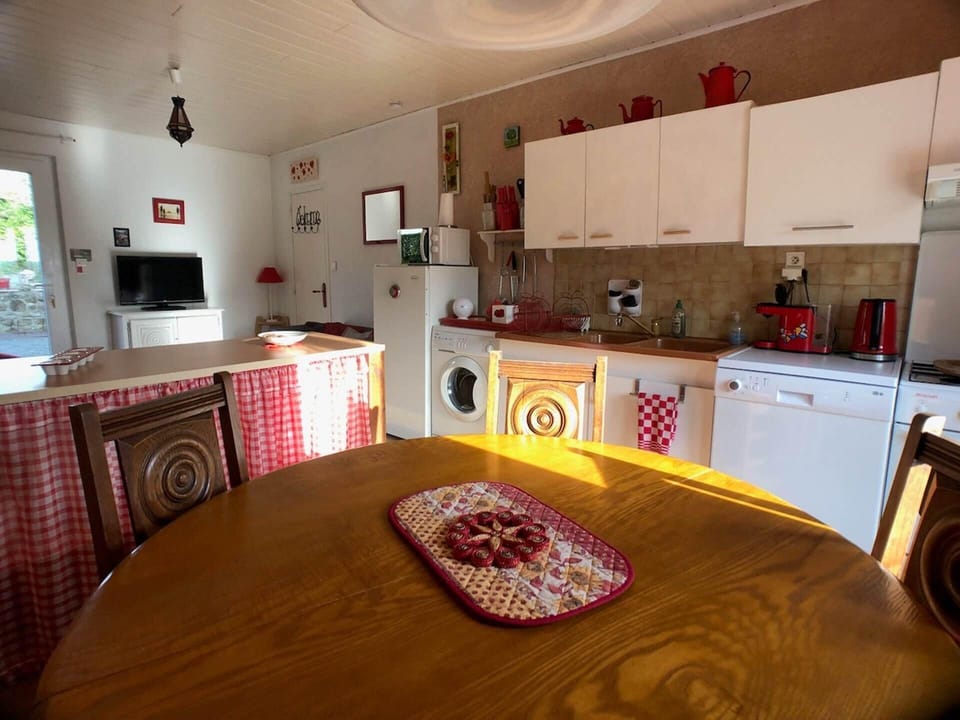 Coin repas de la cuisine