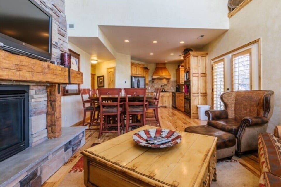 Living room / Dining room / Kitchen
