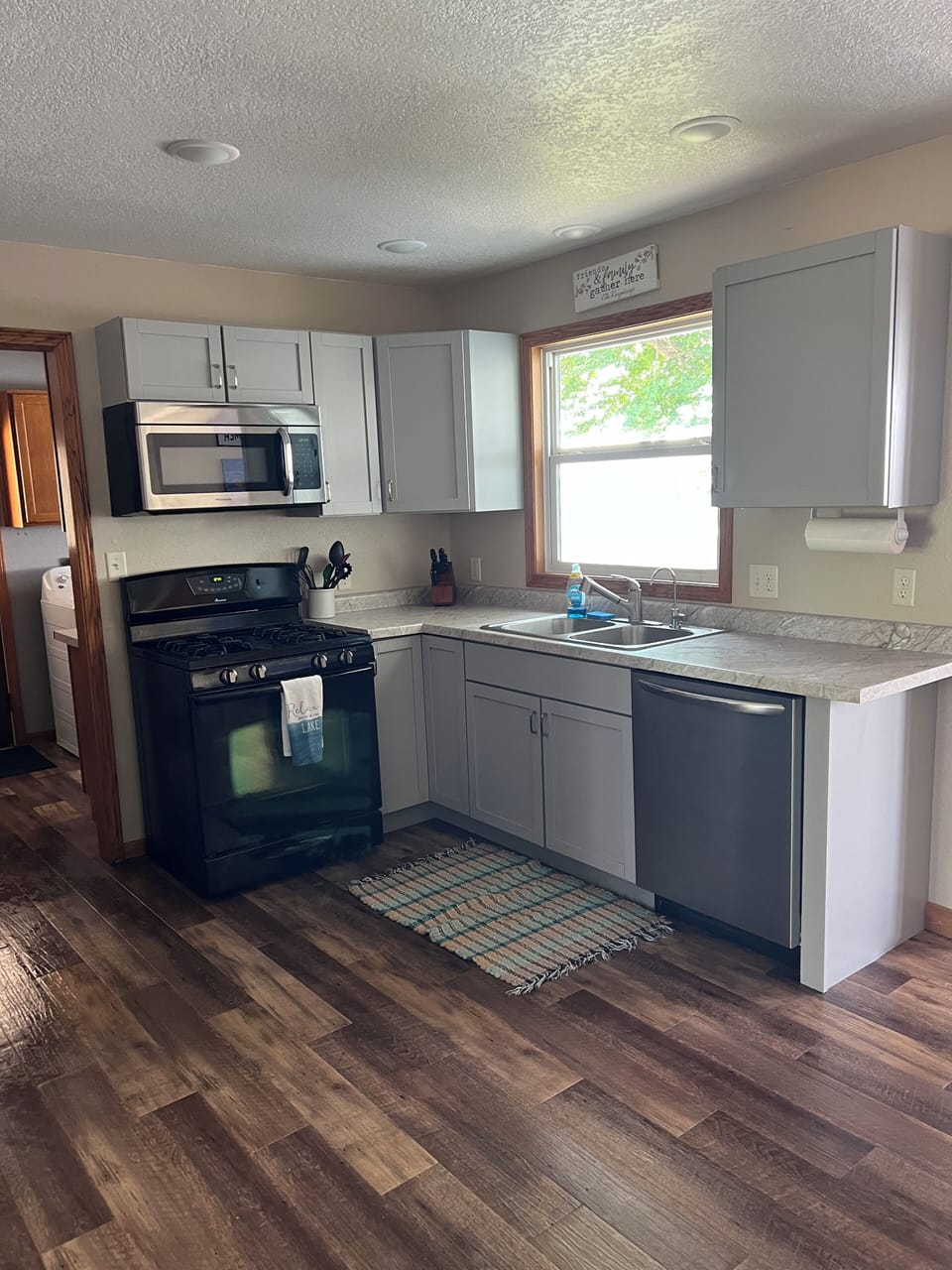 Spacious kitchen area. 
