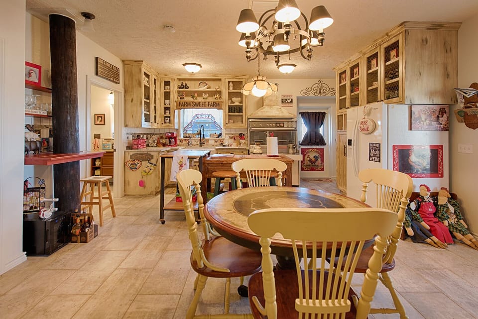 Warm inviting Kitchen