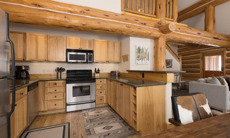 PR 10 Red Cloud kitchen2