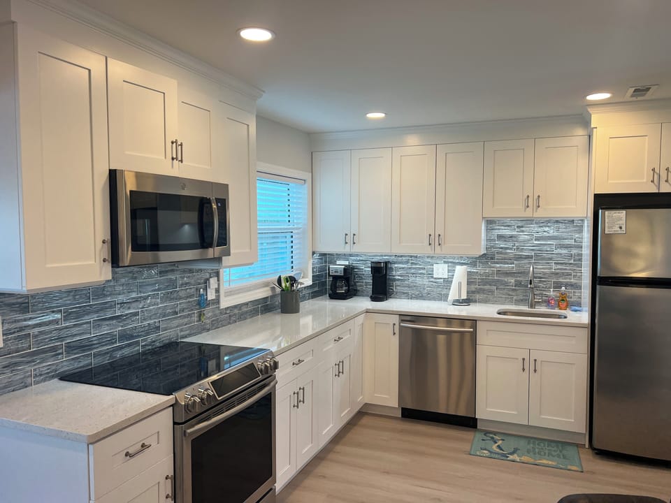 All new custom well equipped kitchen