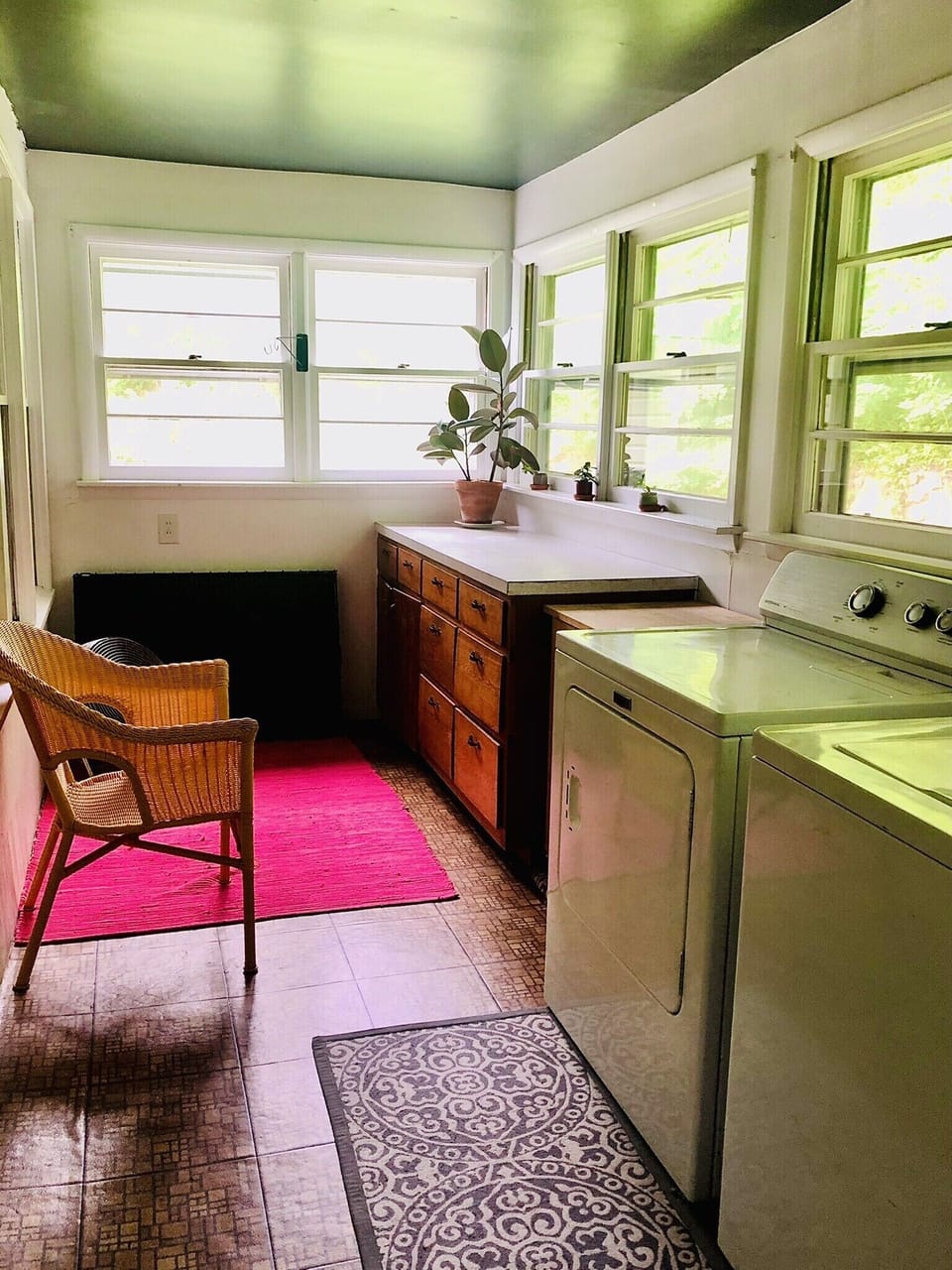 Laundry/ Mudroom
