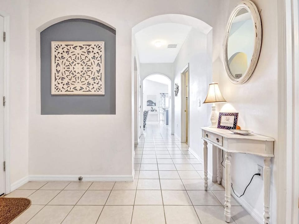 Front Entrance Foyer
