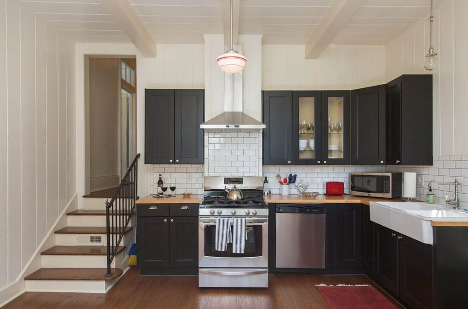 The Bennett kitchen offers all the modern appliances.