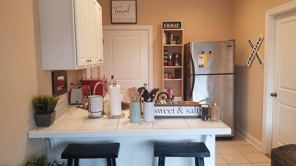 Full Kitchen