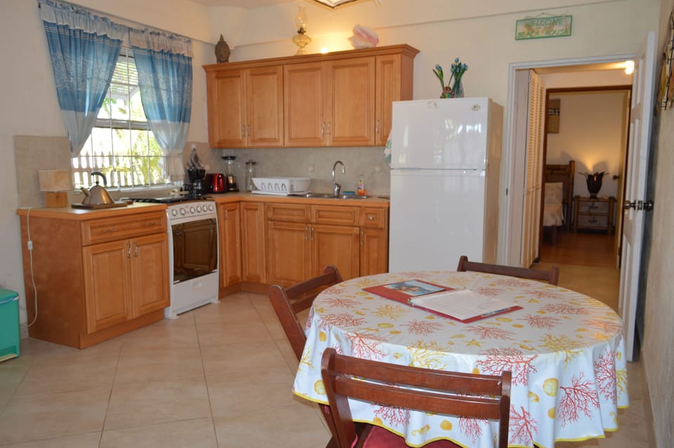 Sea-view Apartment - Kitchen