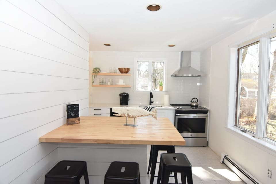 Beautiful updated kitchen with brand new cabinets and countertops.