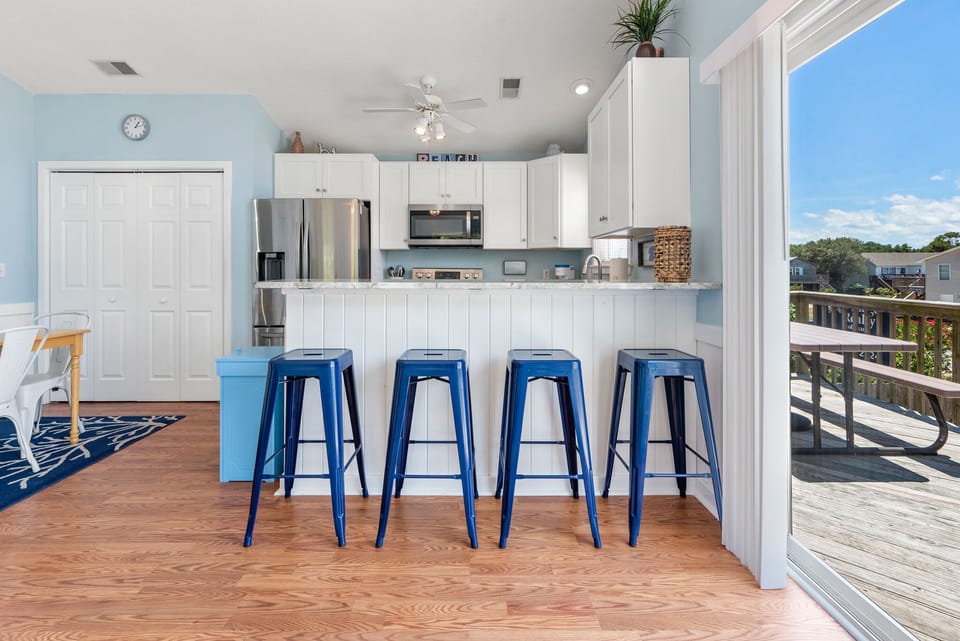 KDN5904: The Coconut Cottage l Kitchen