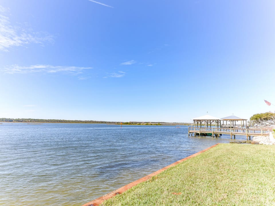 Point Matanzas - Community Views