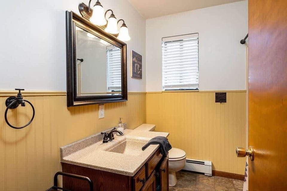 Fully stocked bathroom for guest convenience and comfort