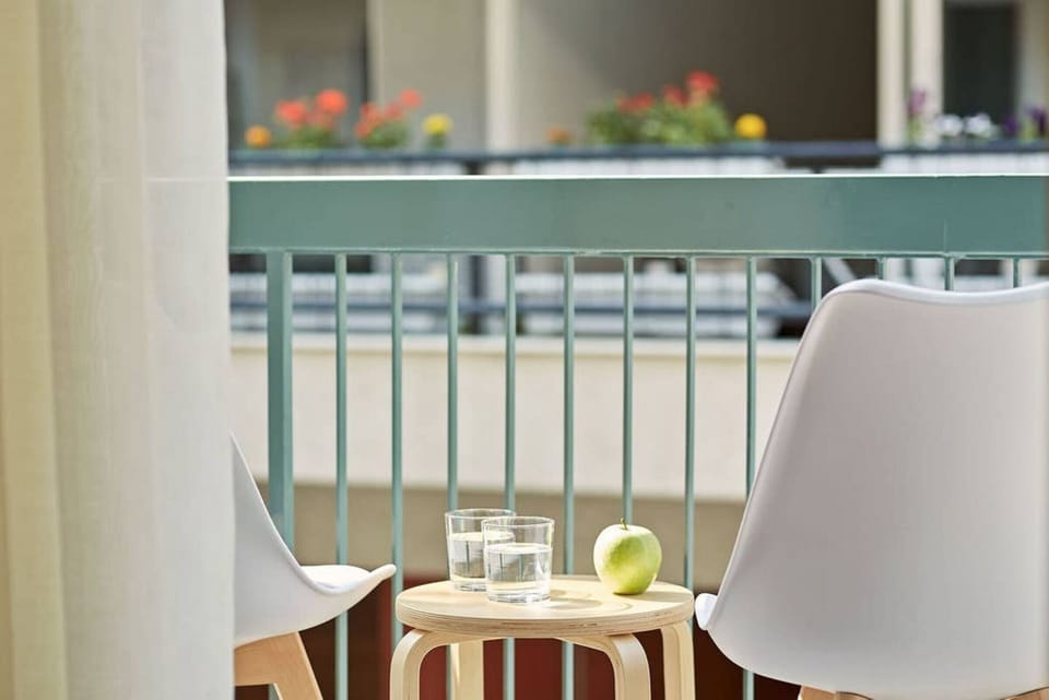 balcony
