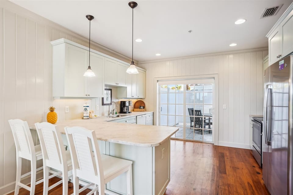 Breakfast Bar