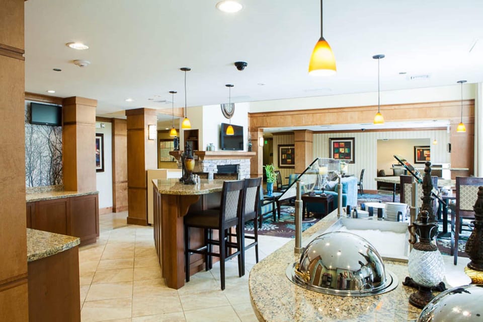 Enjoy a FREE breakfast every morning!