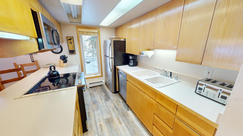 Fully Equipped Kitchen - Fully Equipped Kitchen