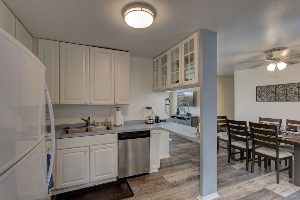 Kitchen, Dining