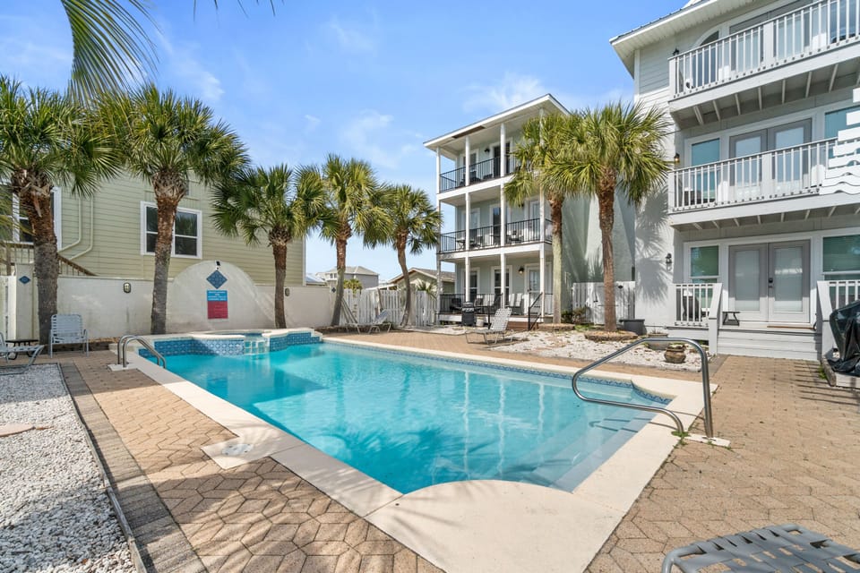 Shared Community Pool